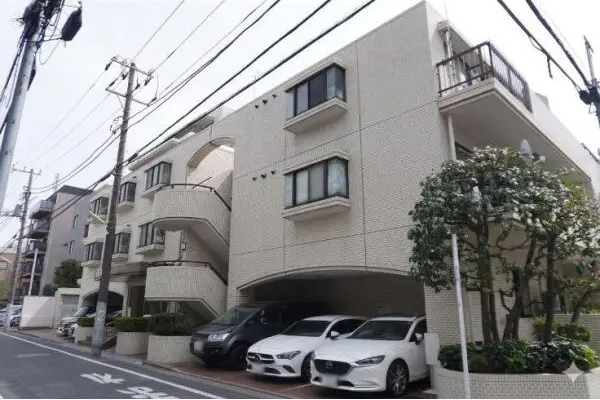 中古マンション 東京都世田谷区北沢１丁目 小田急線東北沢駅 9,480万円