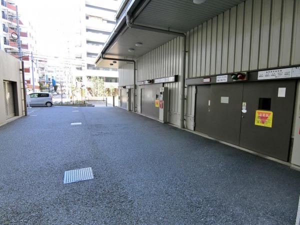 ファミール扇町アーバンステージ 敷地内駐車場