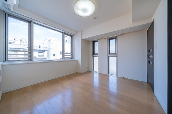 中古マンション 東京都新宿区百人町４丁目 JR山手線高田馬場駅 5,480万円