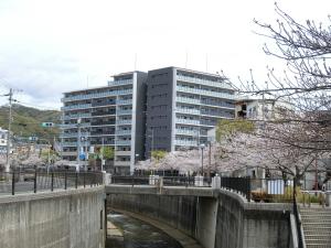 中古マンション 兵庫県神戸市兵庫区荒田町４丁目 神戸市営地下鉄西神山手線湊川公園駅 49800000