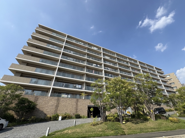 中古マンション 大阪府吹田市尺谷 JR東海道本線（米原〜神戸）千里丘駅 4,580万円