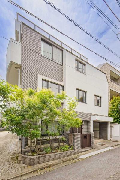 中古タウンハウス 東京都新宿区市谷砂土原町３丁目 有楽町線市ケ谷駅 1億7,300万円