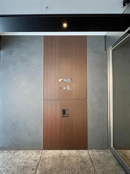 デュフレ渋谷本町 エントランス（外）