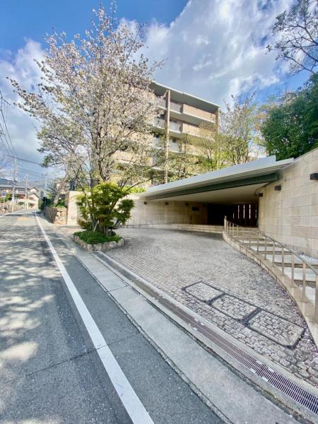 中古マンション 神戸市東灘区住吉本町３丁目 JR東海道本線（米原〜神戸）住吉駅 1億8,000万円