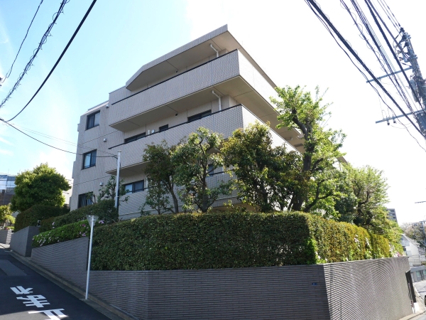 中古マンション 東京都渋谷区初台２丁目 京王競馬場線初台駅 1億3,680万円