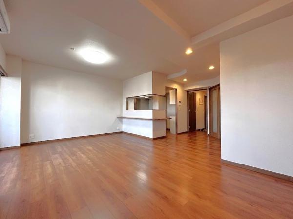 中古マンション 大阪市北区菅原町10-12 大阪メトロ谷町線南森町駅 7,680万円