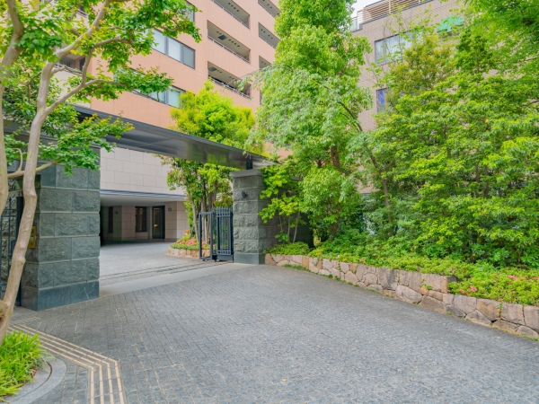 中古マンション 東京都渋谷区恵比寿４丁目 JR山手線恵比寿駅 4億7,800万円
