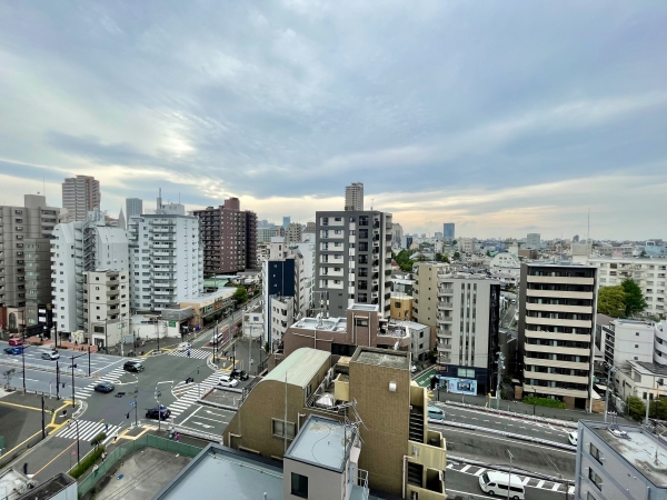 中古マンション 東京都新宿区市谷柳町 都営大江戸線牛込柳町駅 9,499万円