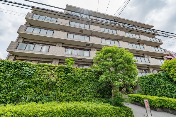 中古マンション 東京都新宿区上落合１丁目 都営大江戸線中井駅 7,498万円
