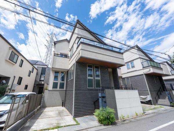 中古戸建 東京都目黒区東が丘１丁目 東急田園都市線駒沢大学駅 2億1,980万円