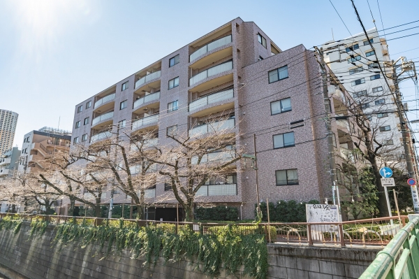 中古マンション 東京都目黒区青葉台１丁目 東急東横線中目黒駅 1億4,490万円