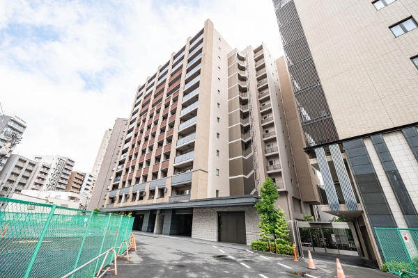 中古マンション 東京都新宿区若松町 都営大江戸線若松河田駅 1億2,990万円