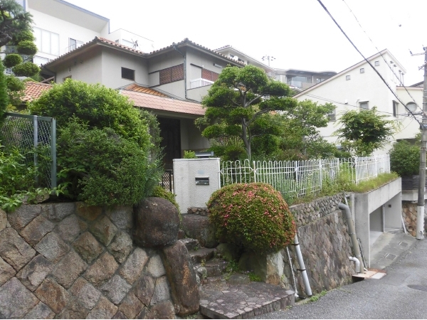土地 兵庫県西宮市甲陽園西山町 阪急甲陽線甲陽園駅 2,800万円
