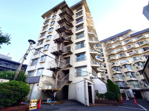 中古マンション 東京都新宿区北新宿１丁目 JR中央・総武線大久保駅 2,180万円