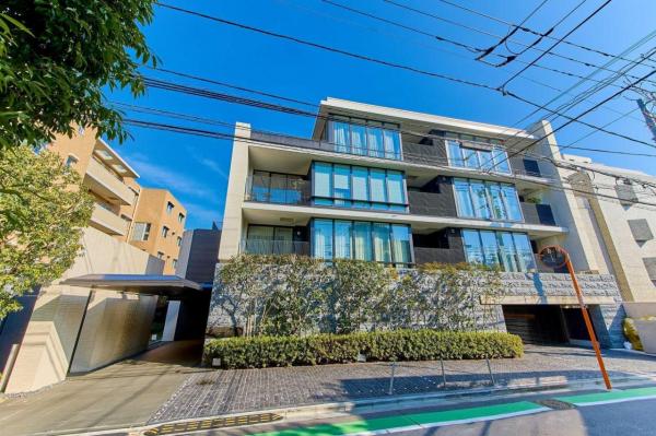中古マンション 東京都港区高輪４丁目 JR山手線品川駅 3億6,000万円