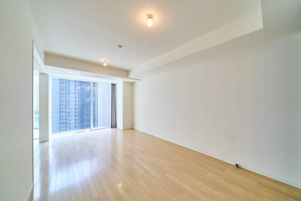 中古マンション 東京都港区港南４丁目 JR山手線品川駅 1億2,980万円