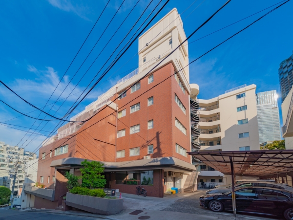 中古マンション 東京都港区赤坂８丁目 千代田線乃木坂駅 6,500万円