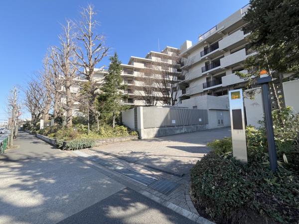 中古マンション 杉並区井草２丁目 西武新宿線井荻駅 8,999万円