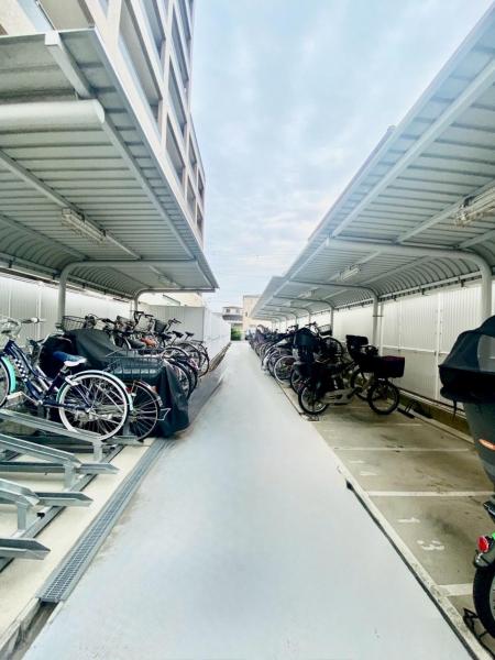 エクセルスカイ御崎公園 駐輪場