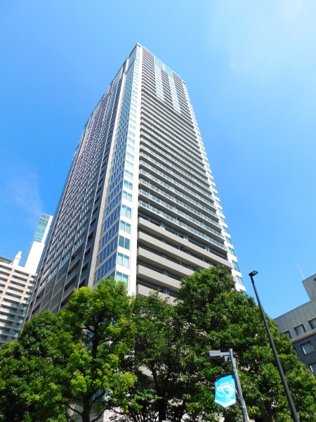 中古マンション 東京都港区赤坂２丁目 千代田線赤坂駅 2億4,800万円