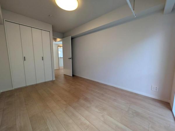 中古マンション 新宿区余丁町 都営大江戸線若松河田駅 9,380万円