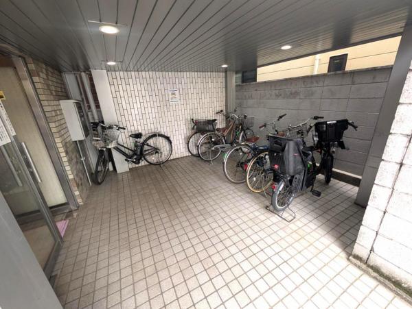 中古マンション 新宿区余丁町 都営大江戸線若松河田駅 9,380万円