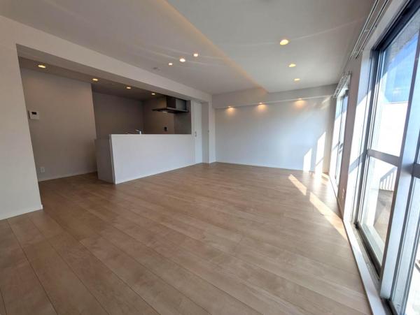 中古マンション 新宿区余丁町 都営大江戸線若松河田駅 9,380万円