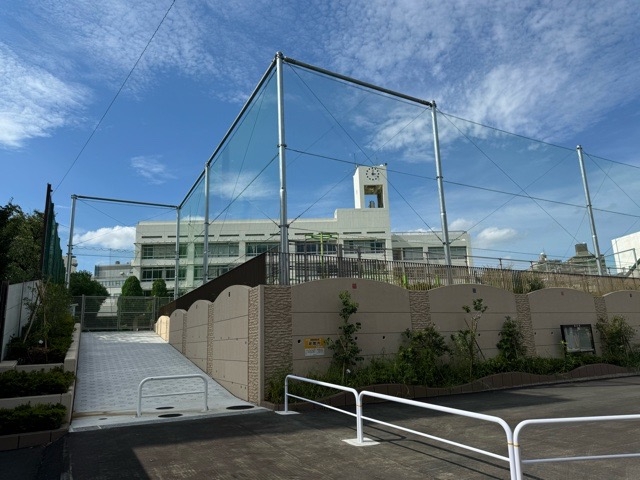 中古マンション 新宿区余丁町 都営大江戸線若松河田駅 9,380万円