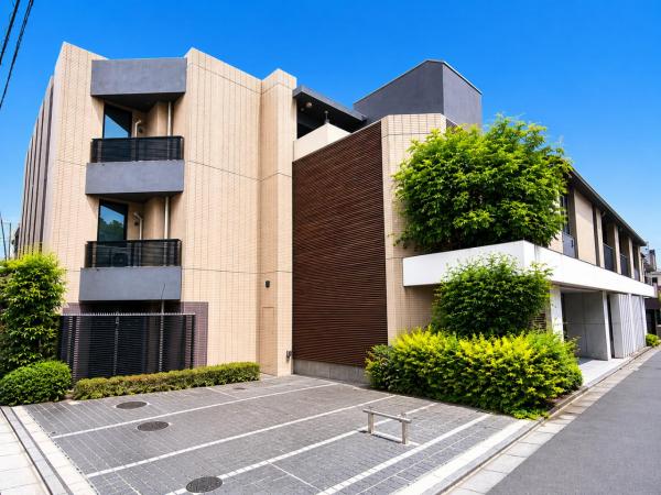 中古マンション 渋谷区初台１丁目 京王線初台駅 1億3,800万円