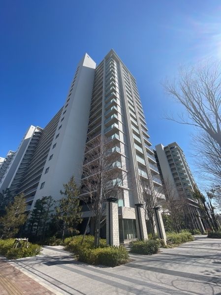 中古マンション 大阪府摂津市千里丘新町 JR東海道本線（米原〜神戸）岸辺駅 6,480万円
