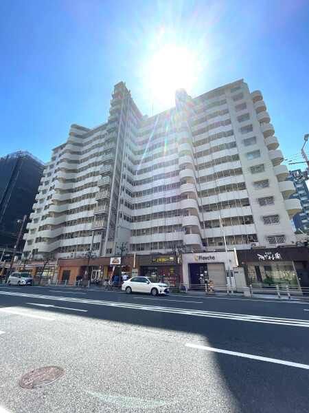 中古マンション 大阪府大阪市西区西本町２丁目 大阪メトロ中央線阿波座駅 900万円