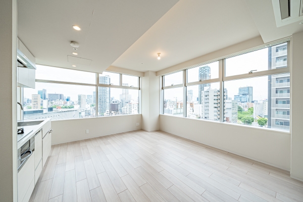 中古マンション 東京都港区六本木７丁目 都営大江戸線六本木駅 1億9,800万円
