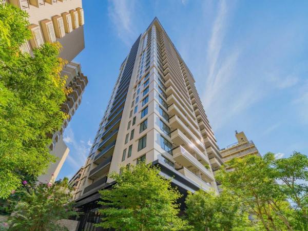 中古マンション 東京都港区高輪１丁目 南北線白金高輪駅 2億1,800万円
