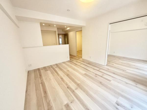 中古マンション 大阪市西区川口３丁目8-15 大阪メトロ中央線九条駅 3,190万円