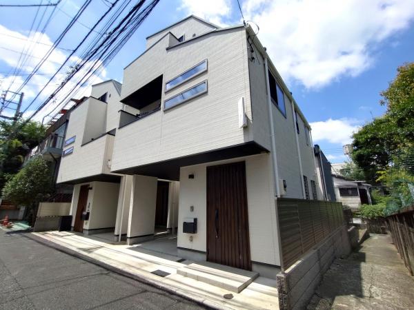 中古戸建 新宿区大久保２丁目 JR山手線新大久保駅 1億2,980万円