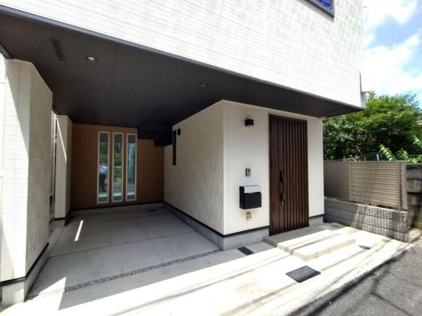 中古戸建 新宿区大久保２丁目 JR山手線新大久保駅 1億2,980万円