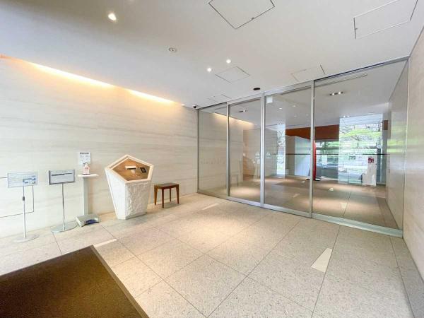 中古マンション 東京都渋谷区広尾４丁目 日比谷線広尾駅 1億3,000万円