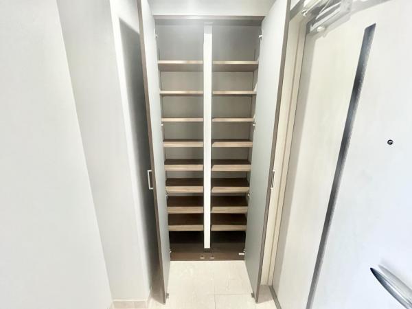 中古マンション 大阪市淀川区西中島4丁目11-4 大阪メトロ御堂筋線西中島南方駅 7,080万円