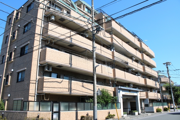 中古マンション 東京都足立区西新井４丁目 日暮里・舎人ライナー谷在家駅 3,180万円