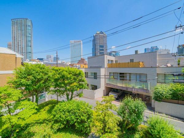 中古マンション 東京都港区赤坂７丁目 千代田線乃木坂駅 2億8,800万円
