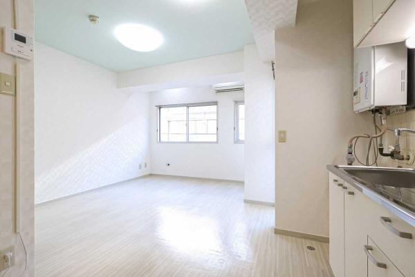 中古マンション 東京都港区白金３丁目 南北線白金高輪駅 2,490万円