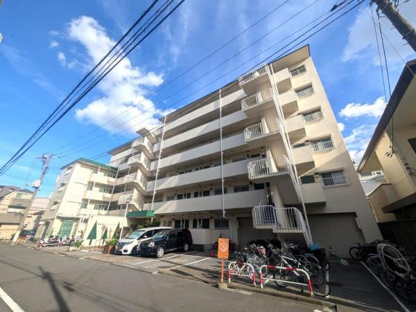中古マンション 北区赤羽西６丁目 都営三田線本蓮沼駅 3,890万円
