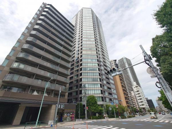 パークタワー上野池之端 外観写真