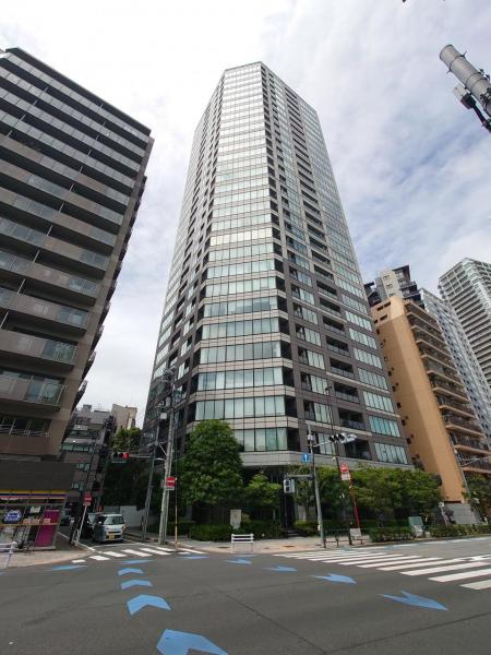 パークタワー上野池之端 外観写真