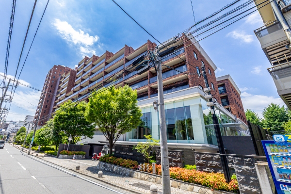 中古マンション 東京都豊島区高田２丁目 副都心線雑司が谷駅 1億5,300万円