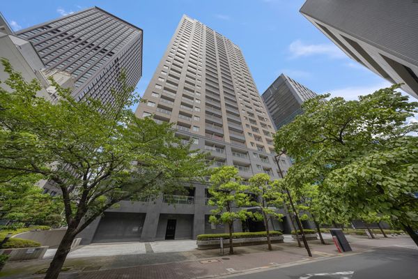 中古マンション 東京都港区芝３丁目 都営三田線芝公園駅 1億8,400万円