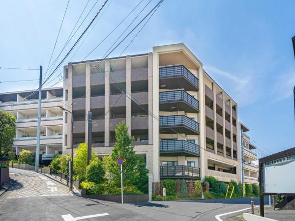 中古マンション 東京都新宿区弁天町 都営大江戸線牛込柳町駅 1億2,480万円