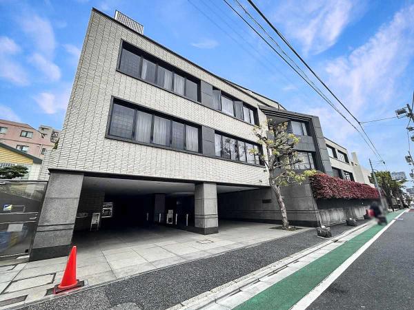 中古マンション 東京都新宿区中町 都営大江戸線牛込神楽坂駅 1億4,400万円