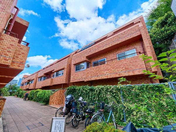 中古マンション 東京都港区三田４丁目 都営浅草線三田駅 1億3,800万円