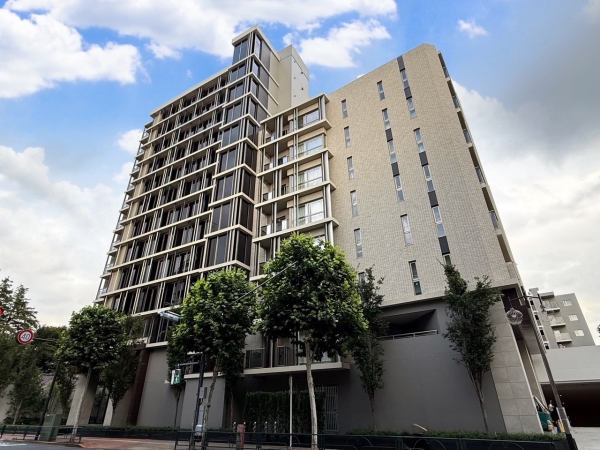 中古マンション 東京都新宿区高田馬場４丁目 JR山手線高田馬場駅 1億7,990万円